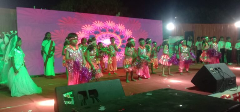 आरके सनशाइन एकेडमी का वार्षिकोत्सव धूमधाम से सम्पन्न, रंगारंग प्रस्तुतियों ने बांधा समां