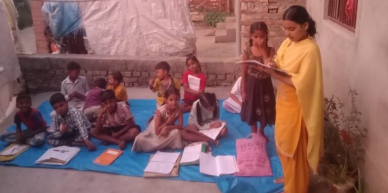 माँ लक्ष्मी बाल शिक्षा संस्कार केंद्र में बच्चों को दी गई संस्कार शिक्षा