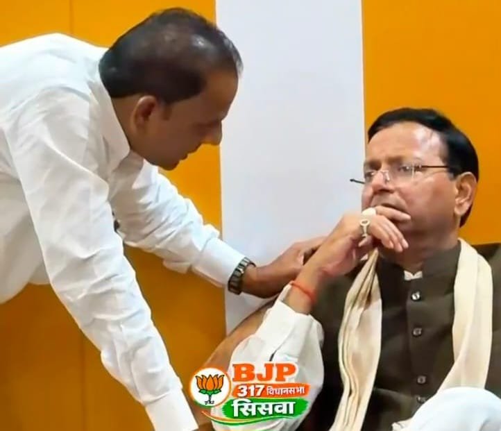 सिसवा विधानसभा में जनसंपर्क के जरिए जनसंवाद को धार दे रहे वरिष्ठ भाजपा नेता राजेंद्र पटेल